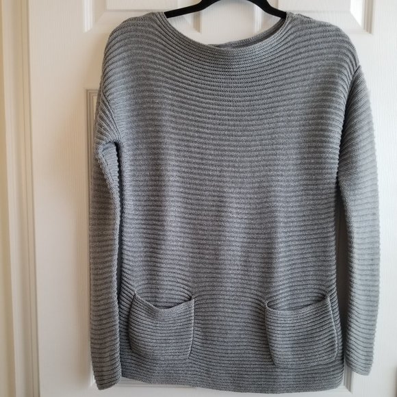Vince Camuto Sweaters - VINCE CAMUTO 100% Cotton Ribbed Pocketed Sweater